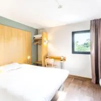 B&B HOTEL Angers Parc Expos，位于圣锡尔万当茹的酒店