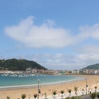 SEAFRONT LUXURY STUDIO - by www,SanSebastianApartments,es，位于圣塞瓦斯蒂安的酒店