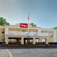 Red Roof Inn & Suites Newburgh - Stewart Airport，位于新温莎Stewart Airport - SWF附近的酒店