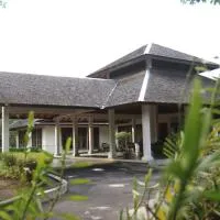 杭甘纱丽会议中心及度假酒店，位于Guhung的酒店