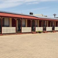 Daydream Motel and Apartments，位于布罗肯希尔Broken Hill Airport - BHQ附近的酒店