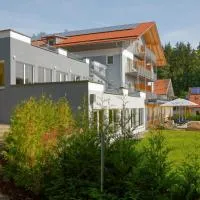 Wellnesshotel deine Auszeit, Adults only,位于阿赫斯拉赫的酒店