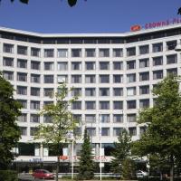 Crowne Plaza Helsinki - Hesperia, an IHG Hotel，位于赫尔辛基塔卡图罗的酒店