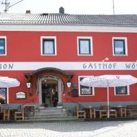 Gasthof Wösner，位于Münzkirchen的酒店