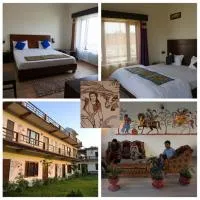 Hotel Ramayana Khajuraho，位于克久拉霍的酒店