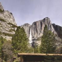Yosemite Valley Lodge，位于优胜美地村的酒店