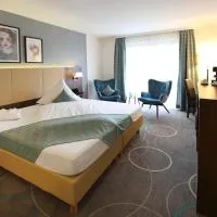 Lobinger Parkhotel & Restaurant,位于布伦茨河畔金根的酒店
