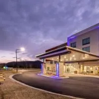 Holiday Inn Express & Suites - Marion by IHG，位于马里昂的酒店