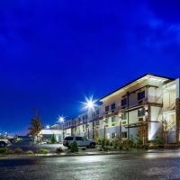 Best Western Plus The Inn at Hells Canyon，位于Clarkston的酒店