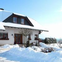 Holiday flat in the Sauerland with terrace，位于梅德巴赫Dreislar的酒店