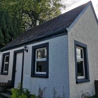 Private Cottage Bothy near Loch Lomond & Stirling