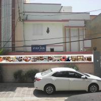 Stay Inn Guest House，位于卡拉奇Shahrah-e-Faisal的酒店