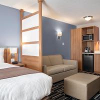 Microtel Inn & Suites by Wyndham Val-d Or，位于瓦勒多瓦勒多机场 - YVO附近的酒店