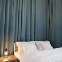 Stary Koszalin Hostel & Hotel Services，位于科沙林的酒店