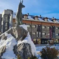 SOMMOS Hotel Aneto，位于贝纳斯克的酒店