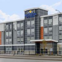 Microtel Inn & Suites by Wyndham Kelowna，位于基洛纳鲁兰德德区的酒店