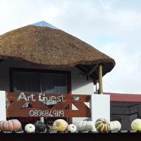 Art Guest House，位于Lutzville维瑞丹杜机场 - VRE附近的酒店