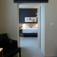 Alpha Hotel and Aparthotel,位于蒂嫩的酒店