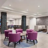 Holiday Inn Express Dumfries-Quantico by IHG，位于邓弗里斯的酒店