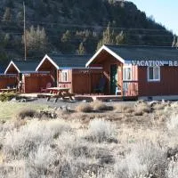 Crooked River Ranch Cabins，位于Terrebonne的酒店