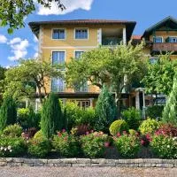 Gasthaus Hotel Höhenwirt，位于滨湖科伊查赫的酒店