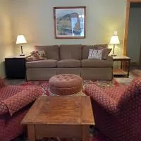 The Cabins at Healing Springs，位于Crumpler的酒店