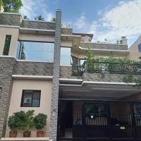 卢尔德宾馆，位于马尼拉马尼拉国际机场 - MNL附近的酒店