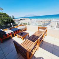 2WhiteWaters Bloubergstrand Homestay，位于布鲁堡史特兰的酒店