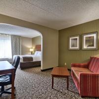 Clarion Inn & Suites - University Area，位于科特兰考特兰德县大通场机场 - CTX附近的酒店