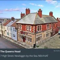 The queens head,位于滨海纽比金的酒店