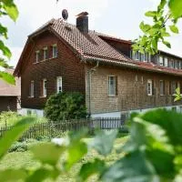 LindenGut Bio Hotel & Bio Herberge，位于Dipperz的酒店