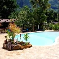 Eco Lodge Village Temanoha，位于Paopao的酒店