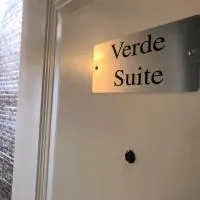 249号套房酒店，位于库尔佩珀的酒店