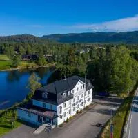 Dølen Hotel，位于Evje的酒店