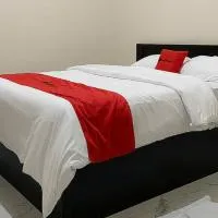 RedDoorz Syariah near Kawasan Simpang Lima Pati，位于Pati的酒店