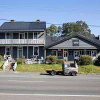 Robertson Public House and Kitchen，位于罗伯逊的酒店