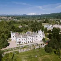 Castello Dal Pozzo Resort Lago Maggiore - Preferred Hotels & Resorts，位于奥雷吉奥卡斯特罗的酒店
