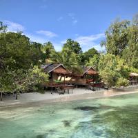 TABARI DIVE LODGE，位于Pulau Mansuar的酒店