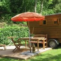 Bienenwagen der Naturheilpraxis Melchger,位于Wildberg的酒店