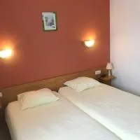 Logis Hôtel Restaurant Saint Augustin，位于Mittelbronn的酒店