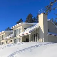 Holiday Club Kuusamon Tropiikki Apartments，位于库萨莫的酒店