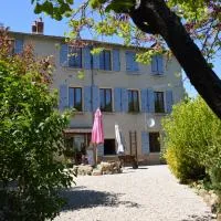 DUC MANOIR Chambres d'hôtes，位于Aubin的酒店
