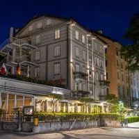 优罗索拉餐厅酒店,位于多莫多索拉的酒店