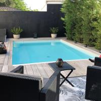 La Dolce Villa - Maison 100m2 avec piscine chauffée de mi mai à mi oct en fonction du temps et température à Bordeaux Caudéran，位于波尔多Cauderan的酒店