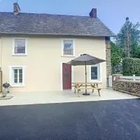 petite maison proche centre ville，位于布雷阿勒的酒店