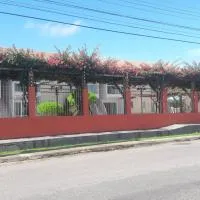 AP Comfort Feliz Aurora - Frente Praia do Ariramba，位于莫斯凯鲁的酒店