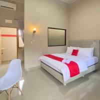 RedDoorz Syariah near Hajimena Lampung，位于LampungRadin Inten II Airport - TKG附近的酒店