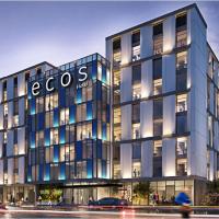 Ecos Dubai Hotel at Al Furjan，位于迪拜的酒店