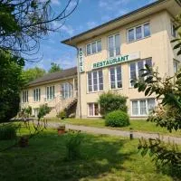 Hotel Restaurant Am Worns Berg,位于Broock的酒店