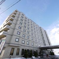 鹤冈国际路特旅馆，位于鹤冈市庄内机场 - SYO附近的酒店